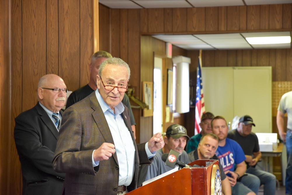 Schumer meets with plant workers in Olean | Chautauqua Today