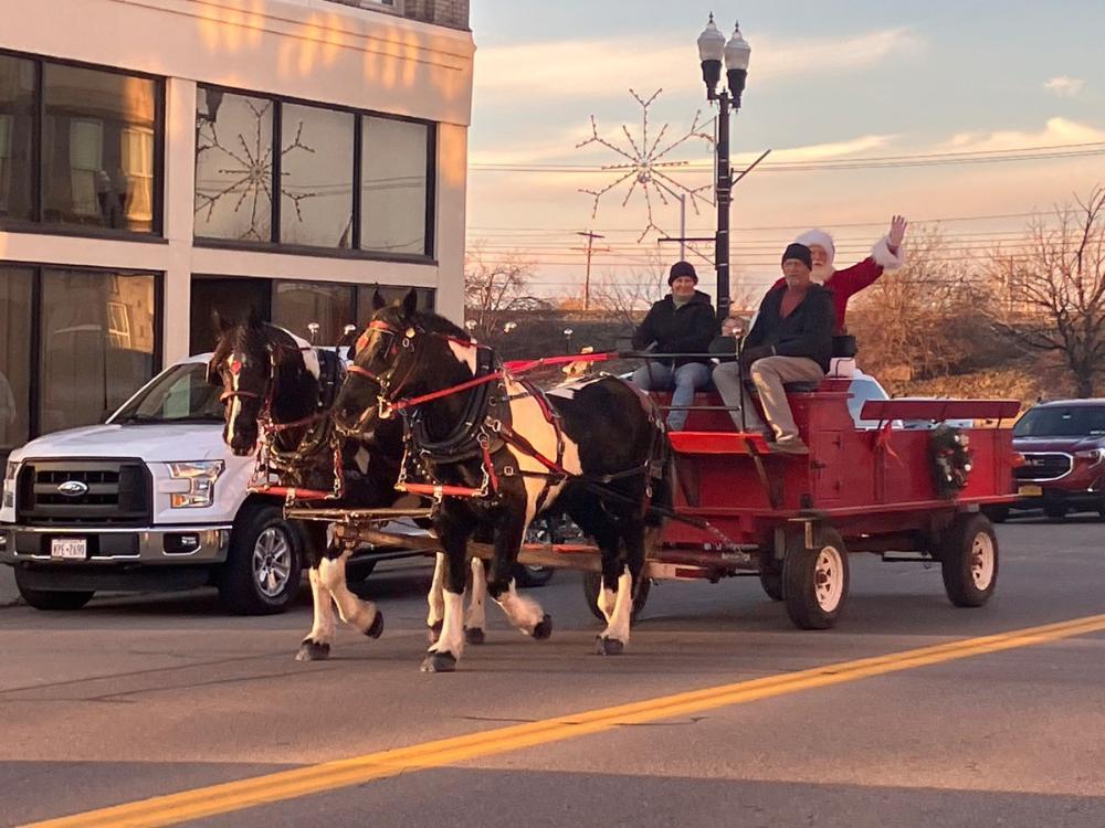 Christmas on Central Draws Thousands to Downtown Dunkirk Chautauqua Today