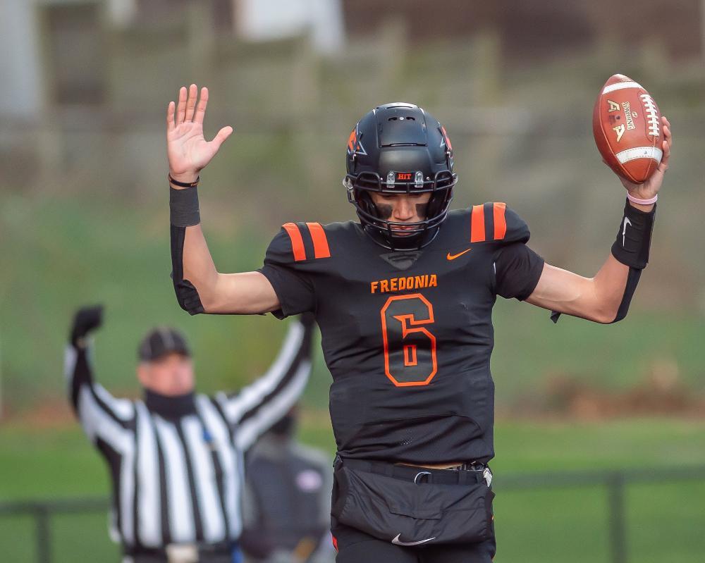 HS Football Passing Game Lifts Fredonia to Victory Over CWB Chautauqua Today