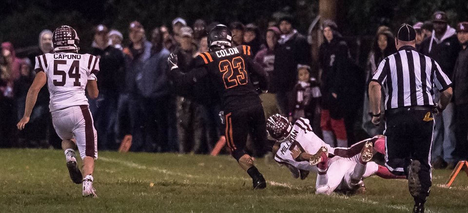 HS Football: Fredonia Blows Out Dunkirk To Win B-3 Division Title ...